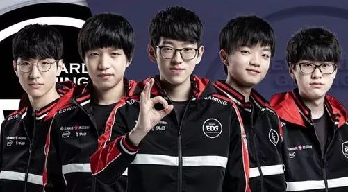 新星穆科科 新星穆科科