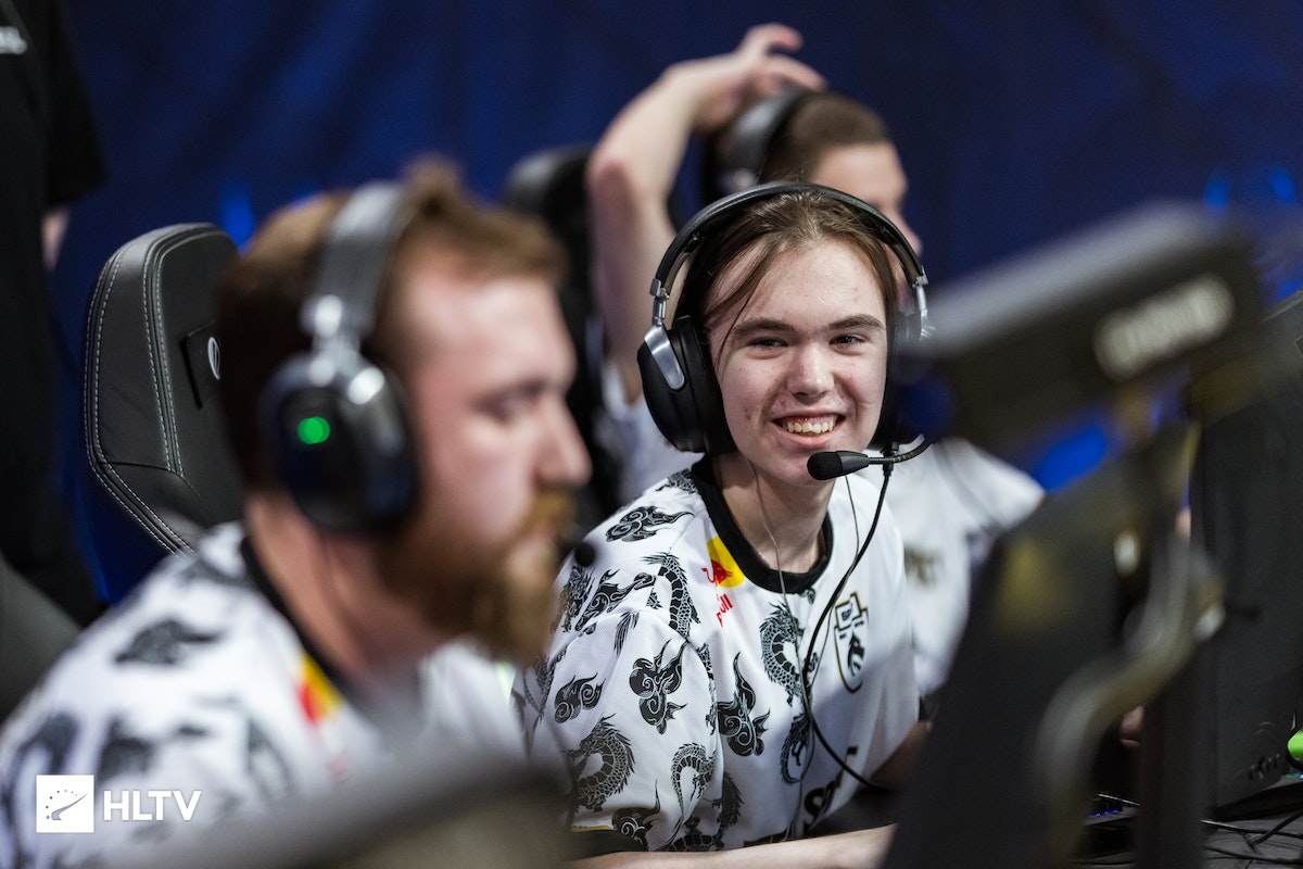 在替补人选 在替补人选